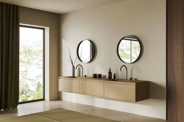 Beige Badeværelse Interiør Med Dobbelt Vask Spejl Sideudsigt Kommode Med - Stock-foto