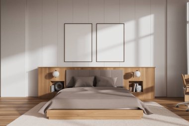 Modern yatak odasının içinde beyaz duvarlar, ahşap zemin, kahverengi kapaklı rahat kral yatağı, ahşap raflar ve iki dikey maket poster. 3d oluşturma