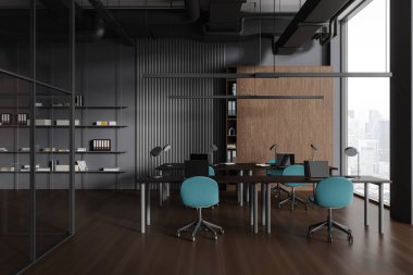 Çalışma odasının içinde koltuklar, masa ve ahşap zemin var. Birinci sınıf oda ya da dizüstü bilgisayarlı kütüphane ve dekorasyonlu raf. Paris gökdelenlerinde panoramik pencere. 3B görüntüleme