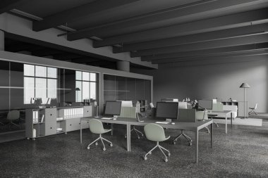 Çalışma odası ve cam toplantı odası olan karanlık ofis. Belgeleri olan yan görüş büfesi ve dizili bilgisayarlı koltukları olan. Kanepeyle dinlenme bölgesi. 3B görüntüleme