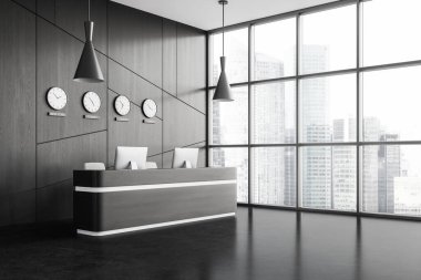 Koyu ahşap duvarları, beton zemini, iki bilgisayarı, saati ve panoramik penceresi olan rahat ahşap resepsiyonlu şık ofis binası. 3d oluşturma