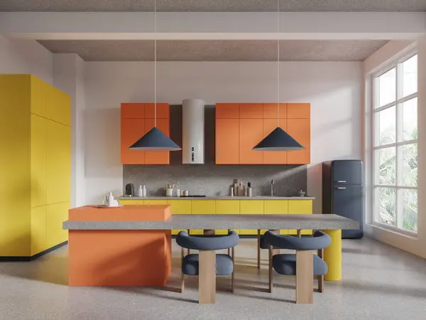Interior Colorido Cozinha Hotel Com Mesa Jantar Cadeiras Piso Granito — Fotografia de Stock