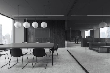 Gri ve koyu ahşap duvarları, beton zemini, siyah sandalyeleri ve duvarında TV olan gri toplantı masası. 3d oluşturma