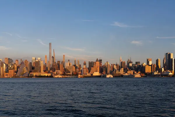 New York Gökdelenleri Hudson Nehri Nin Altın Saati Rıhtım Ofis — Stok fotoğraf