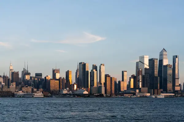 New York Şehir Merkezi Hudson Yards Gün Batımında Limana Ofis — Stok fotoğraf