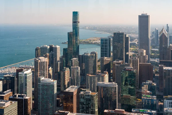 Chicago Gökdelenleri Ofis Binaları Şehirleri Modern Mimari Kıyı Şeridi Gökyüzü — Stok fotoğraf