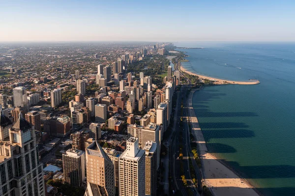 Chicago Gökdeleni Ofis Binaları Michigan Gölü Kıyı Şeridi Modern Mimari — Stok fotoğraf