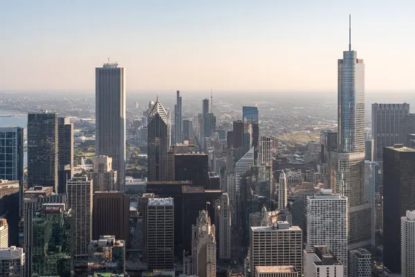 Ofis Binaları Şehirleri Mimarisi Michigan Gölü Ufuk Çizgisi Olan Chicago — Stok fotoğraf