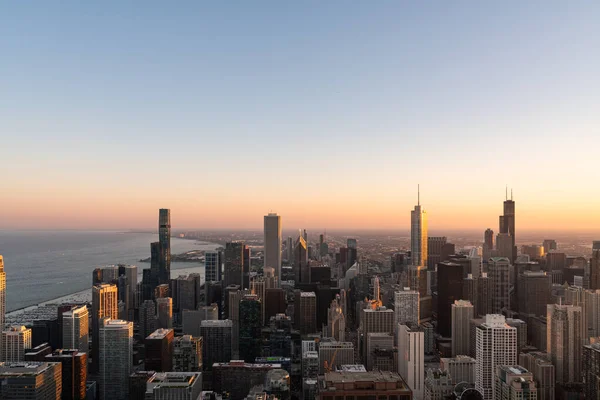 Chicago Panoramik Manzaralı Ofis Binaları Michigan Gölü Günbatımı Finansal Şehri — Stok fotoğraf
