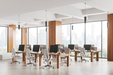 Beyaz duvarları, tahta sütunları, beton zemini ve sandalyeli tahta bilgisayar sıraları olan modern açık uzay ofisinin köşesi. 3d oluşturma