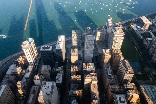 Chicago Şehrinin Gökdelenleri Caddeleri Şehirleri Michigan Gölü Kıyı Şeridinin Iyi — Stok fotoğraf