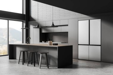 Bar adası ve taburesi olan karanlık bir ev mutfağı, buzdolabı ve mutfak gereçleri olan bir dolap. Panoramik pencereli yemek ve yemek köşesi. 3B görüntüleme