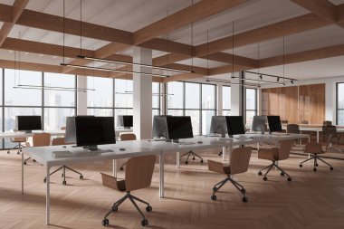 Beyaz duvarları, ahşap zemini, sütunları, bej sandalyeli ve arka planda toplantı odası olan modern açık uzay ofisinin köşesi. 3d oluşturma