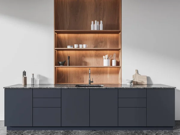 Cozy Home Kitchen Interior Granite Counter Sink Shelf Dishes Kitchenware — Stockfoto