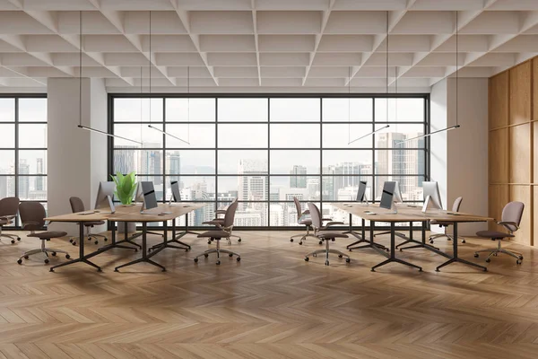 Interior Coworking Moderno Com Poltronas Desktop Mesa Compartilhada Chão Madeira — Fotografia de Stock