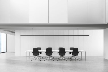 Beyaz iç mekan, koltuklar ve tahta, gri beton zemin. Gökdelenlerin panoramik pencereli minimalist müzakere alanı. 3B görüntüleme