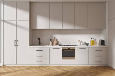 Konforlu ev mutfağı fırın, lavabo, soba ve mutfak gereçleri tezgahta. Modern apartmanın ahşap zeminli minimalist yemek pişirme alanında. 3B görüntüleme