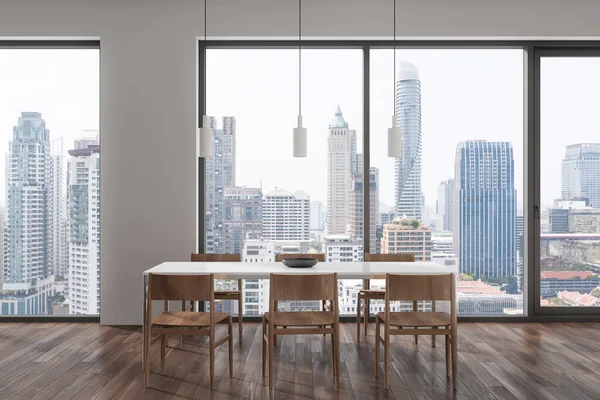 Interieur Van Moderne Eetkamer Met Witte Muren Houten Vloer Panoramisch — Stockfoto