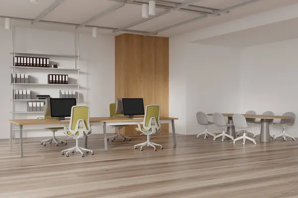 办公室内部的角落视图 桌子和椅子上有Pc台面 硬木地板上有板的侧面视图会议空间 架子上有文件和文件夹 3D渲染 — 图库照片