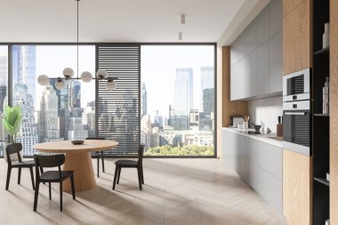 Ahşap ve beyaz ev mutfağı, ahşap zeminde yemek masası ve sandalyeler. Lüks yemek ve yemek pişirme alanı, New York 'ta raflar ve panoramik pencereler. 3B görüntüleme