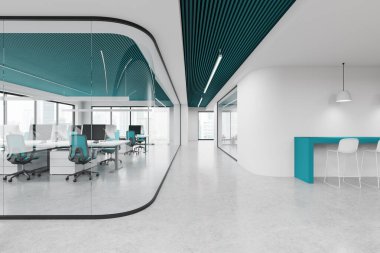 Cam çalışma odası, koridor ve masalı bar sandalyeleri olan minimalist ofis içi. Bilgisayarlar masanın üstünde ve koltuklar sıra halinde. Bangkok gökdelenlerinin panoramik penceresi. 3B görüntüleme