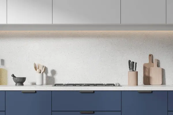 Interieur Der Modernen Küche Mit Weißen Wänden Komfortablen Blauen Schränken — Stockfoto
