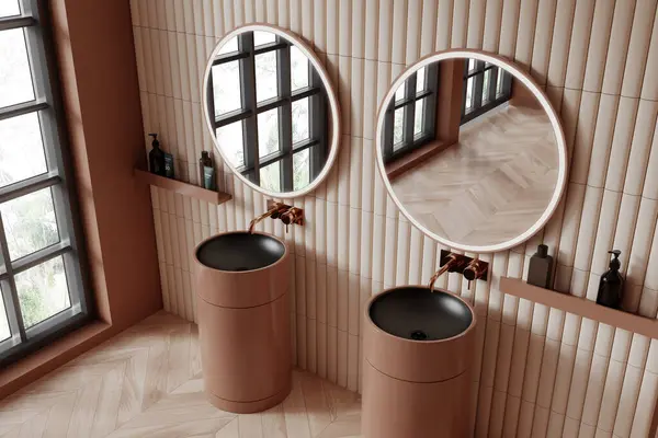 Vista Superior Interior Banheiro Moderno Com Paredes Bege Piso Madeira — Fotografia de Stock