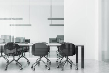 Beyaz minimalist ofis içi, cam konferans odası tahtalı, koltuklu ve bilgisayarlı ortak çalışma alanı yansımalı. Modern çatı katında bir işyeri. 3B görüntüleme