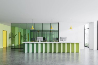 Resepsiyon masası ve bilgisayarları olan yeşil ofis, teknoloji ve mobilyalarla dolu cam çalışma odası. Gökdelenlerde panoramik pencereli kayıt alanı. 3B görüntüleme