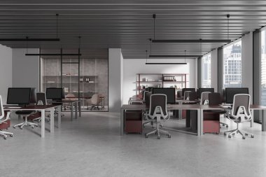 Beyaz ve gri duvarları, beton zemini, gri sandalyeler ve cam duvar odası iç kısımları olan şık, seksi masa ofisinin içi. Panoramik pencereli çalışma alanı. 3d oluşturma