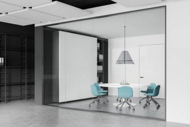 Yuvarlak masa ve mavi sandalyeli cam konferans odasının köşesi, tahta ve raflı toplantı alanı, gri beton zeminde görünmez kapı. 3B görüntüleme