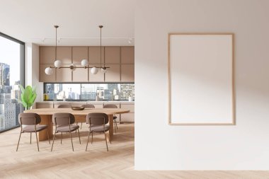 Şık mutfak duvarları, panoramik pencereler şehir manzarası, ahşap zemin kahverengi sandalyeli uzun yemek masası bej dolaplar ve dolaplar. Sağ taraftaki posteri düzenle. 3d oluşturma