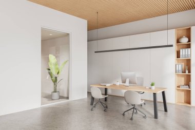 Cam ve beyaz duvarları, beton zemini, uzun tahta bilgisayar masası ve beyaz sandalyeleri olan modern açık uzay ofisinin köşesi. 3d oluşturma