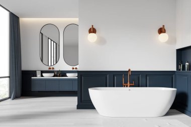 Beyaz küvetli, çift lavabolu, minimalist tarzda, doğal ışıklandırmalı modern banyo. Çağdaş lüks kavramı. 3B Hazırlama