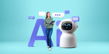 Tablet kullanan gülümseyen kadın, renkli arka planda konuşma baloncukları olan yapay zeka robotunun yanında ayakta duruyor. Sanal asistan ve robot iletişimi kavramı
