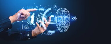 Kadın yakın plan parmak dokunmalı telefon ekranı, parlayan dijital yüz tanıma hologramı, biyometrik doğrulama ve doğrulama. İnternet güvenliği ve kişisel veri koruması kavramı