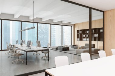 Ofis içi, toplantı odası, ortak çalışma alanı ve sıralardaki bilgisayarlarla köşe görünümü. Kanepesi olan rahat bir yer ve dokümanlarıyla dolu bir raf. Singapur 'da panoramik pencere. 3B görüntüleme