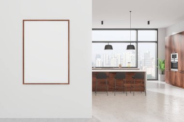 Ahşap dolapları, yemek odası, minimalist dekorları ve şehir manzaralı geniş pencereleri olan modern bir mutfak. 3B Hazırlama