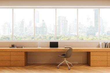 Çalışma alanı, koltuğu, dizüstü bilgisayarı olan ahşap masası, Bangkok gökdelenlerinde panoramik penceresi olan modern bir otel. Rahat bir dairede şık bir iş yeri. 3B görüntüleme