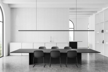 Beyaz mutfak masası, siyah yemek masası ve sandalyeler, raf ve mutfak gereçleri olan yemek dolabı. Bangkok gökdelenlerinin panoramik penceresi. 3B görüntüleme