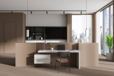 İş yeri, sandalye ve dizüstü bilgisayarı olan kahverengi bir ev odası. Oda ayırıcı ve televizyon ekranı, süslemeli raf. New York gökdelenlerinin giriş kapısı ve panoramik penceresi. 3B görüntüleme