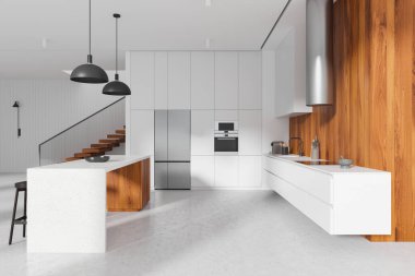 Beyaz ve ahşap mutfak iç mekan bar adası, koltuklar, merdivenler ve buzdolabı dolu yemek dolabı. İki katlı dairede minimalist yemek alanı. 3B görüntüleme