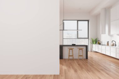 Beyaz ev mutfağı, bar tezgahı, tabure, ahşap zemin. Mutfak gereçleriyle mutfak dolabı. Gökdelenlerin panoramik penceresi. Boş duvar bölmesini düzenle. 3B görüntüleme