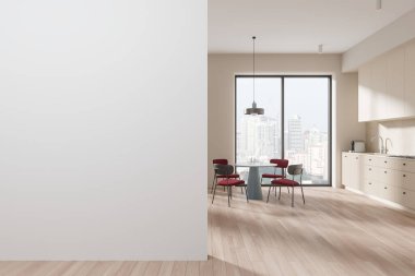 Bej ev mutfağı, yemek masası ve kırmızı sandalyeler, lavabo ve mutfak gereçleri olan yemek dolabı. Singapur gökdelenlerinin panoramik penceresi. Boş duvar bölmesini düzenle. 3B görüntüleme