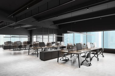 Bilgisayar masaları ve sandalyeleri olan modern açık uzay ofisi, büyük pencereler şehir manzarası arkaplanı, iş birliği kavramını gösteriyor. 3B Hazırlama