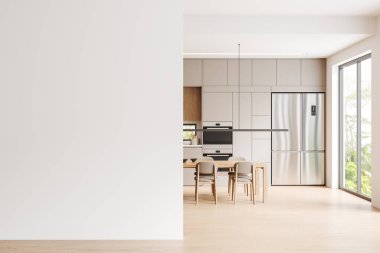 Bej ev mutfağı, yemek masası, sandalyeler, ahşap döşeme. Yemek dolabı ve buzdolabı olan bir yemek odası. Panoramik pencere ve duvar bölmesi. 3B görüntüleme