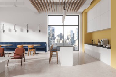 Şehir manzaralı büyük bir pencereye sahip modern ofis mutfağı, ahşap tavan panelleri, şık mobilyalar ve minimalist dekorlar. Parlak ve temiz bir yer. 3B Hazırlama