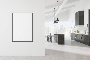 Şehir manzarası olan modern bir mutfak içerisindeki beyaz duvarda boş bir poster modeli. Sanat eseri sergisi ya da reklam konseptleri için ideal. 3B Hazırlama