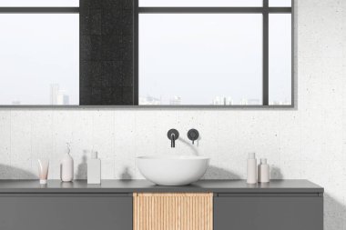 Lüks ev banyosu. İçi beyaz lavabo, aksesuar ve ayna dolu. Singapur gökdelenlerinin panoramik penceresi. Minimalist dairede şık bir banyo yeri. 3B görüntüleme