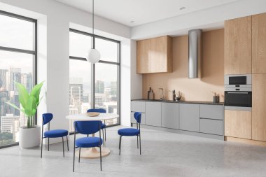 Beyaz ve ahşap mutfak manzarası, yemek masası, mavi sandalyeler. Lavabosu, fırını ve sobası olan yemek dolabı. Kuala Lumpur gökdelenlerinin panoramik penceresi. 3B görüntüleme